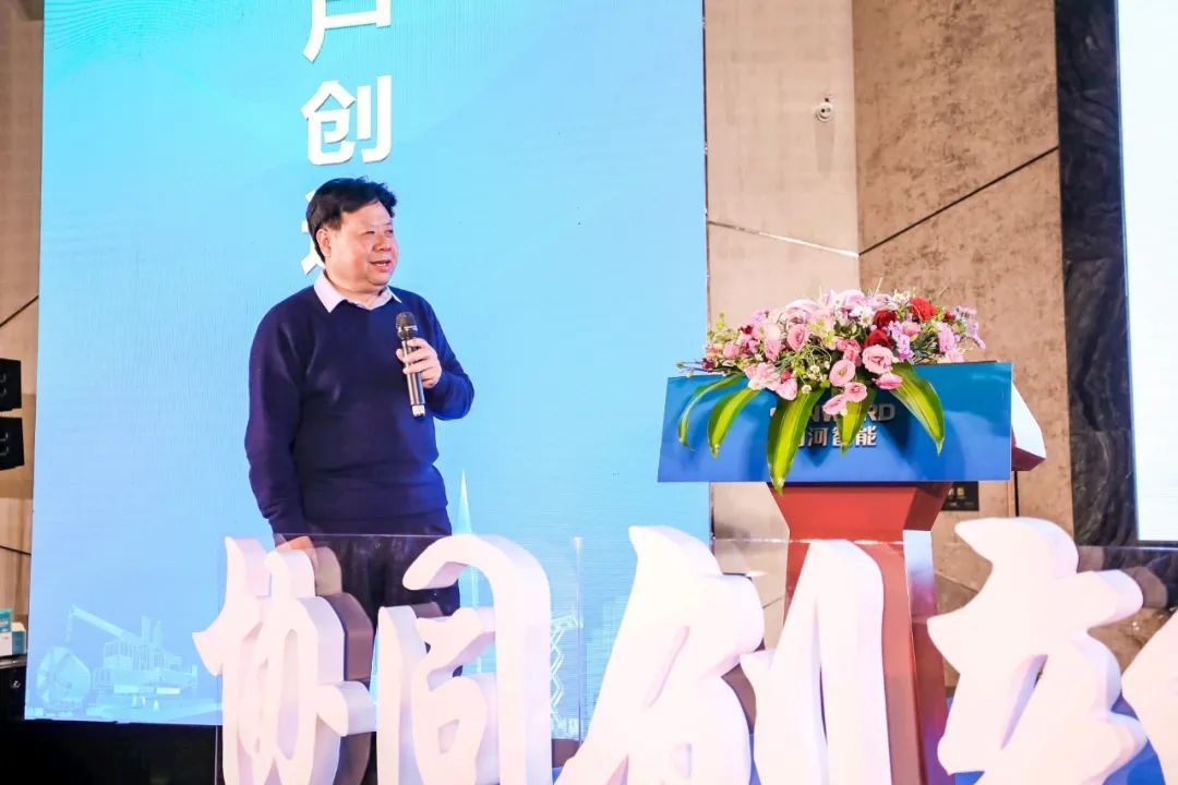 饕餮盛宴！恒峰g22智能?建华建材预制桩施工装备与手艺交流会盛大召开