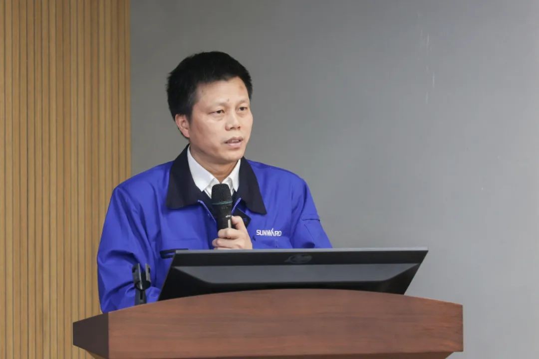 2021中国（长沙）国际工程机械设计大赛暨“设计之星”评比活动恒峰g22智能组“创新设计工作营”开营啦！