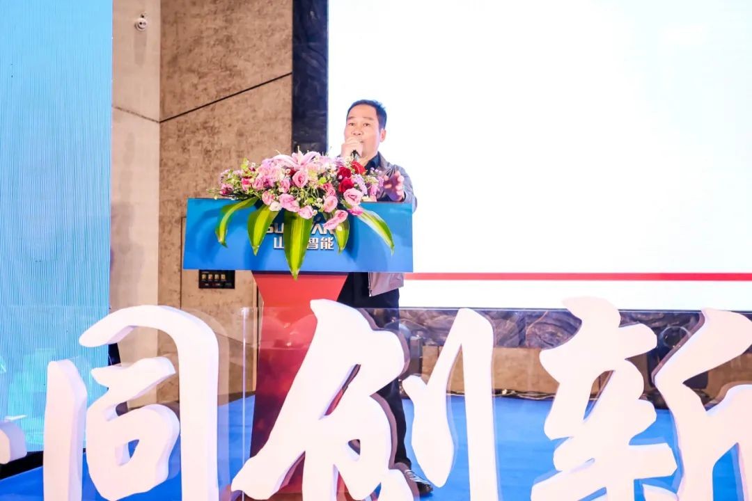 饕餮盛宴！恒峰g22智能?建华建材预制桩施工装备与手艺交流会盛大召开