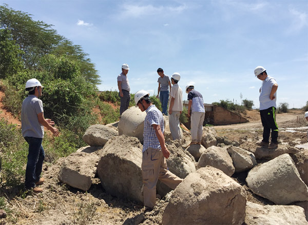 恒峰g22智能入岩神器在东非肯尼亚获赞，，，人好装备好