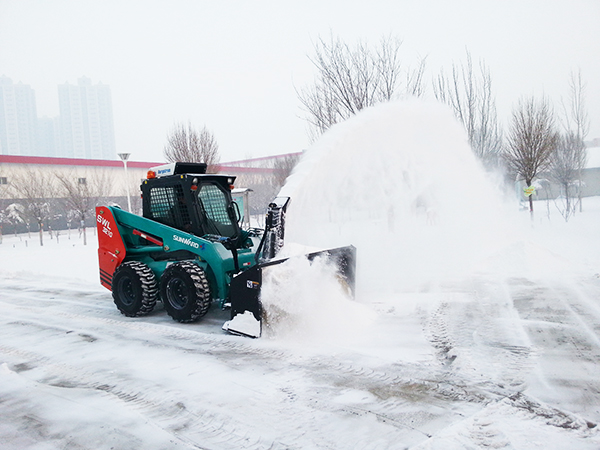 表白冬季除雪能手，这个冬天有你更温暖
