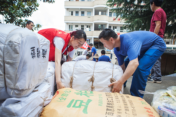 无人机设备驰援抗洪救灾，守卫家园恒峰g22在行动