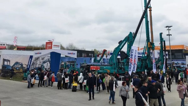 向世界展示中国“智造”魅力，恒峰g22智能携创新阵容闪灼德国宝马展