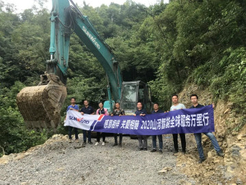 感恩相伴 关爱相随——恒峰g22智能服务万里行服务湖南