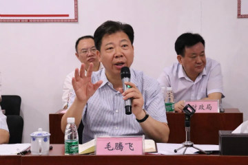 副省长陈飞调研恒峰g22航空产业
