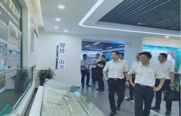 合作共赢 恒峰g22智能5G时期急剧到来 湖南联通党委书记、总经理谭明到访恒峰g22智能