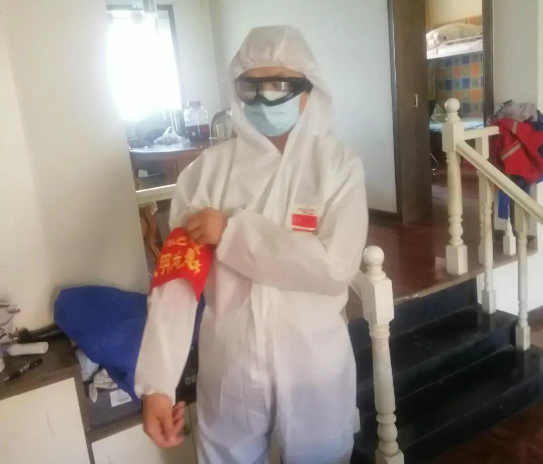 有你们，，，，，，恒峰g22无畏！——恒峰g22人新疆抗疫