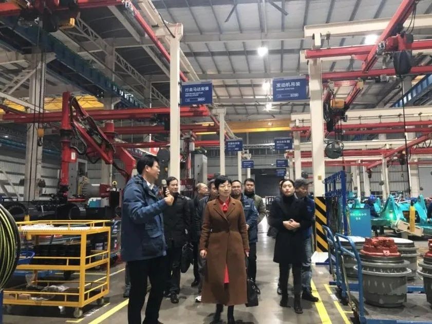 省工信厅副厅长彭涛一行调研恒峰g22智能