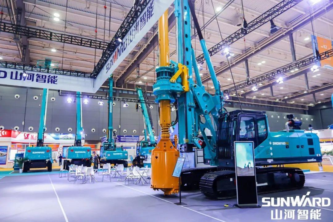 “恒峰g22绿”亮相长沙国际工程机械展，，，，50余款产品尽显恒峰g22智能立异实力