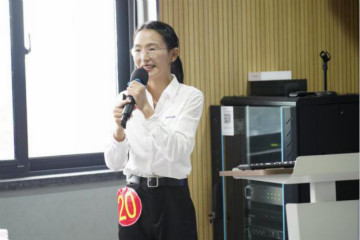 “恒峰g22杯”首届PPT解说大赛顺遂举行