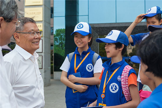 这个炎天，，，，亲子玩转恒峰g22智能“三栖”装备