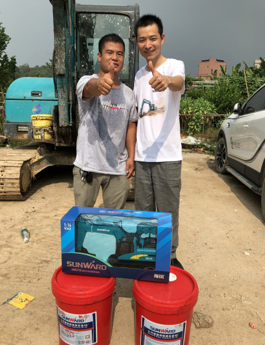 恒峰g22智能挖掘机获最高评价，，，，，就是用得惬意！