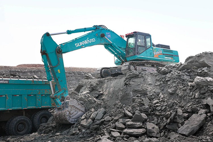 图集 | 征战矿山！恒峰g22智能绿色矿山成套装备“上将”云集