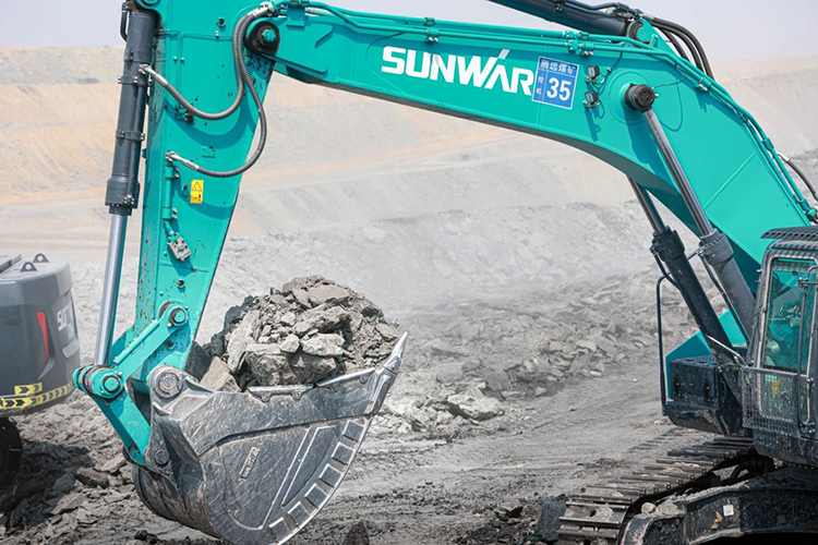 图集 | 征战矿山！恒峰g22智能绿色矿山成套装备“上将”云集