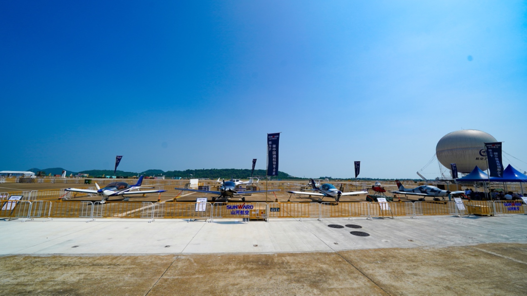 新机、航行演出…2021中国航展恒峰g22航空秀给你看
