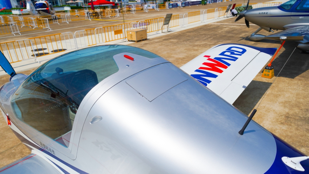 新机、航行演出…2021中国航展恒峰g22航空秀给你看