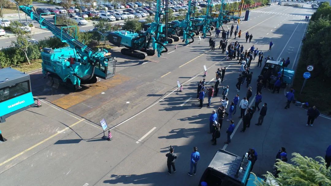 全球首创5G+智能钻机重磅宣布，，，，，，恒峰g22智能倾力打造绿色智慧矿山成套装备