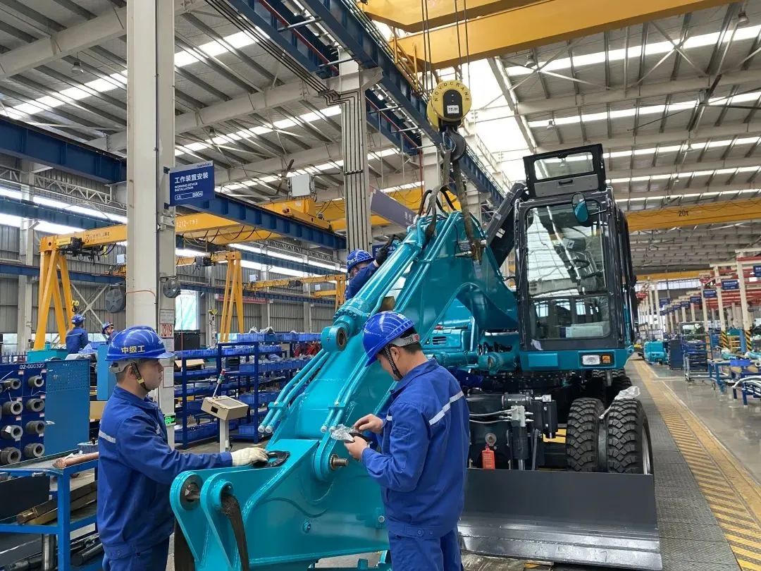 《湖南教育》：探索18年，，，，，，恒峰g22智能找到校企相助共赢的谜底