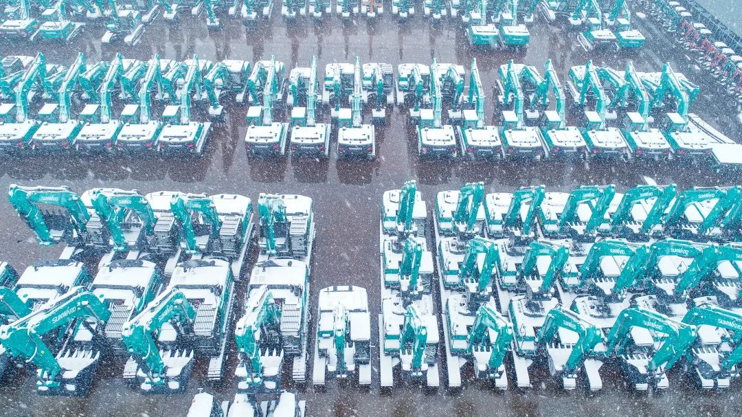 瑞雪兆有年，，，，邀您共赏雪中恒峰g22！