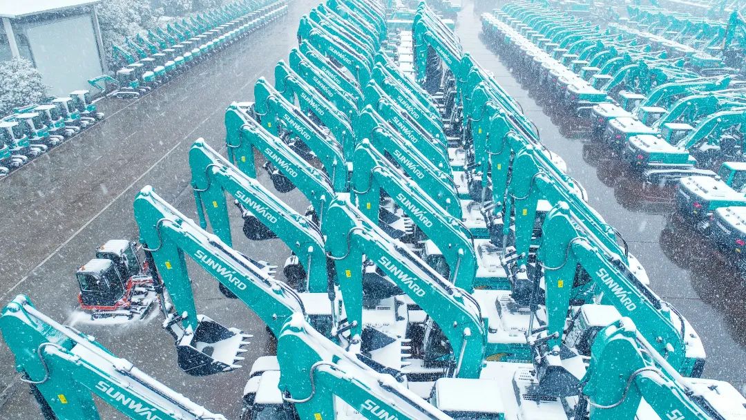 瑞雪兆有年，，，，邀您共赏雪中恒峰g22！