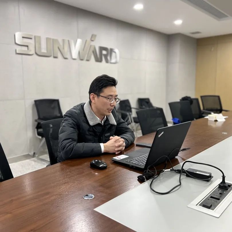 一金一铜二优异！恒峰g22智能斩获“华辰杯”多个大奖