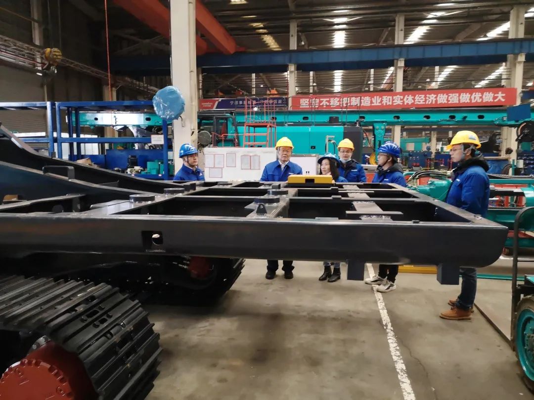 立春首日，，，，恒峰g22智能凿岩装备率先开工