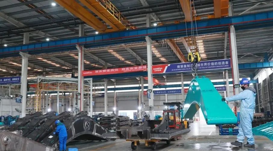 向着冲耀眼标全力以赴！恒峰g22智能正式开工