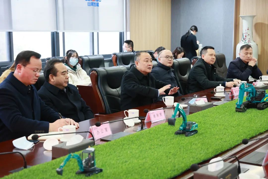 张庆红调研恒峰g22智能