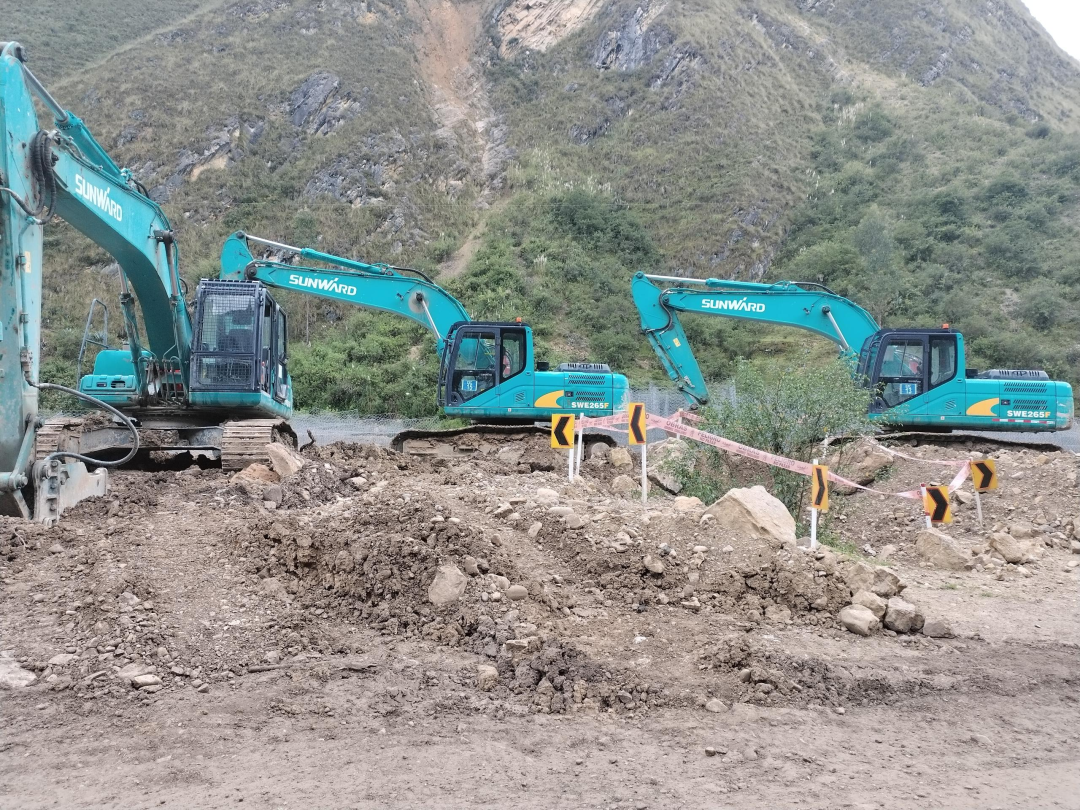 挑战天下第二高山脉！恒峰g22智能装备助力秘鲁安第斯国家公路项目建设