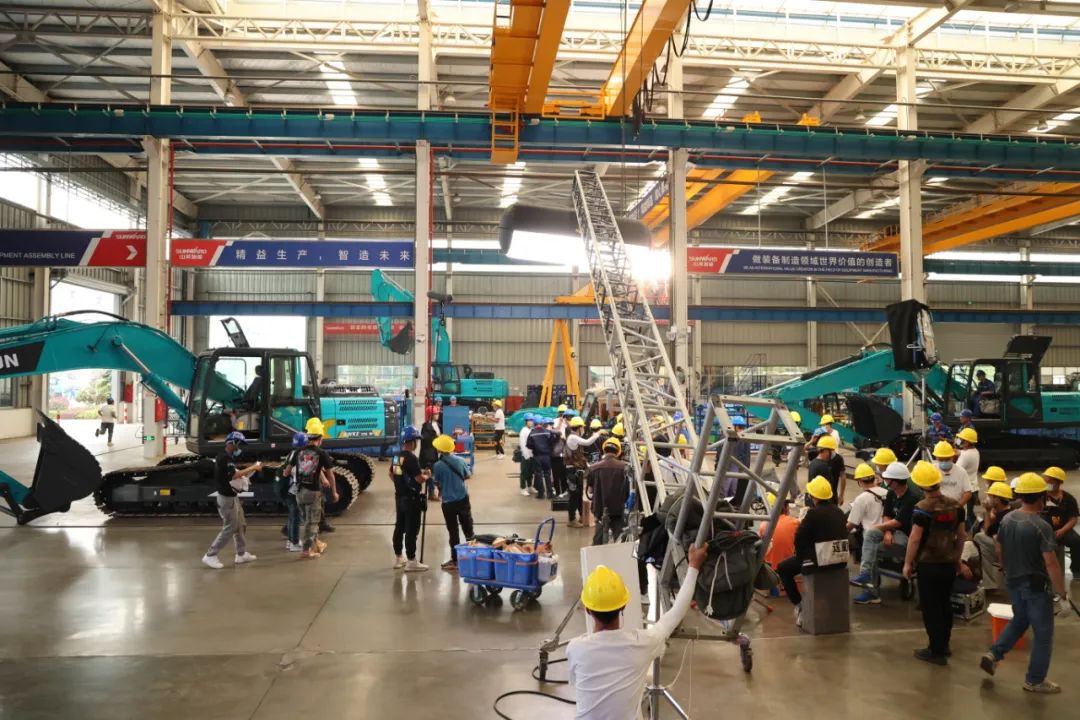 图集 | 坐等开播！恒峰g22智能协拍电视剧《重中之重》杀青