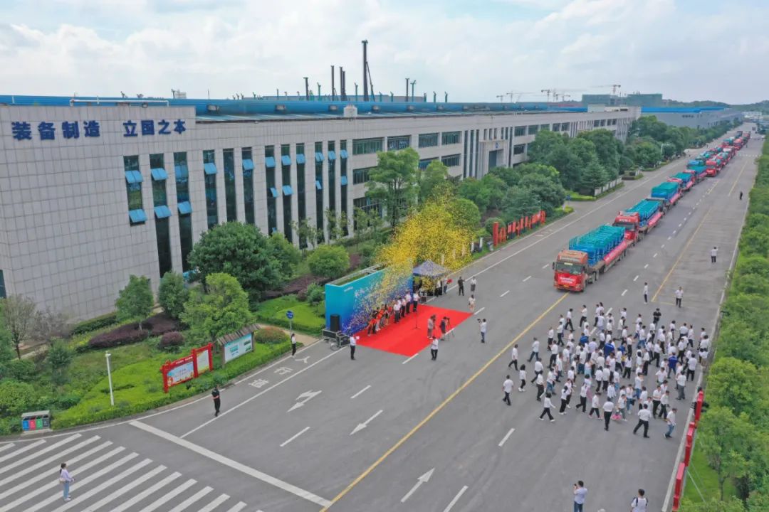 献礼二十大，，，，再攀新高地！恒峰g22智能高空机械装备再迎批量发货