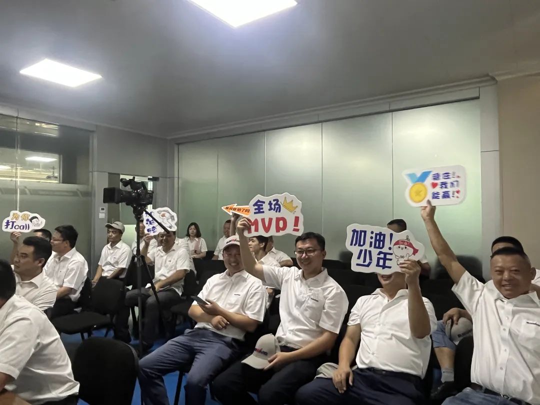 名堂秀实力，，，，，，为效劳竞技！快来见识下恒峰g22智能这场“交锋大赛”