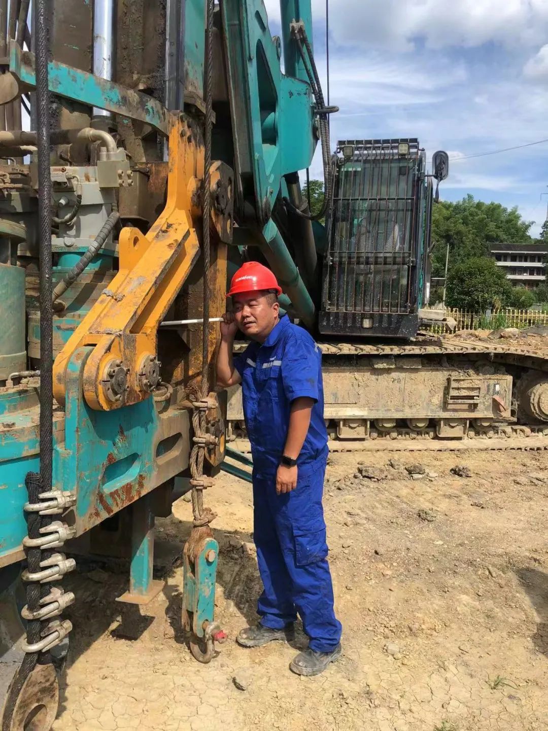 图集 | 战高温，，，，，，迎“烤”验！恒峰g22人在行动