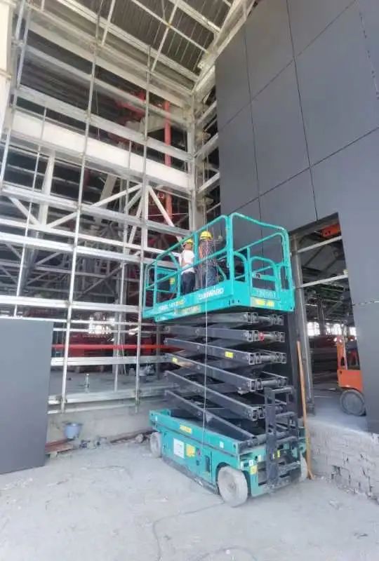 众志成城抗疫情！恒峰g22智能高空机械助力惠州方舱医院建设