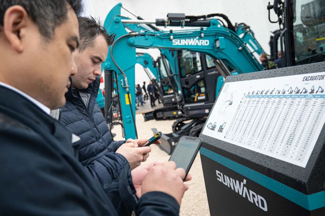 Bauma 2022 | 一连加码欧洲高端市场，，，，，，“恒峰g22绿”闪灼德国慕尼黑