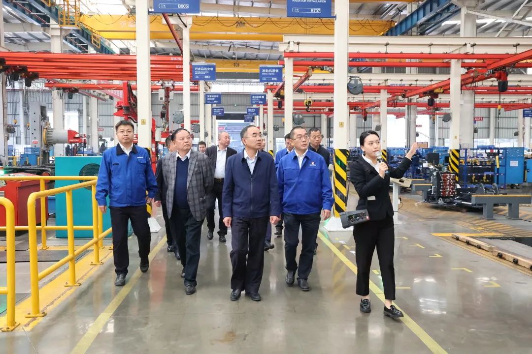 强强联合，，，，夯实湖南工程建设湘军！恒峰g22智能与湖南路桥签署战略相助协议