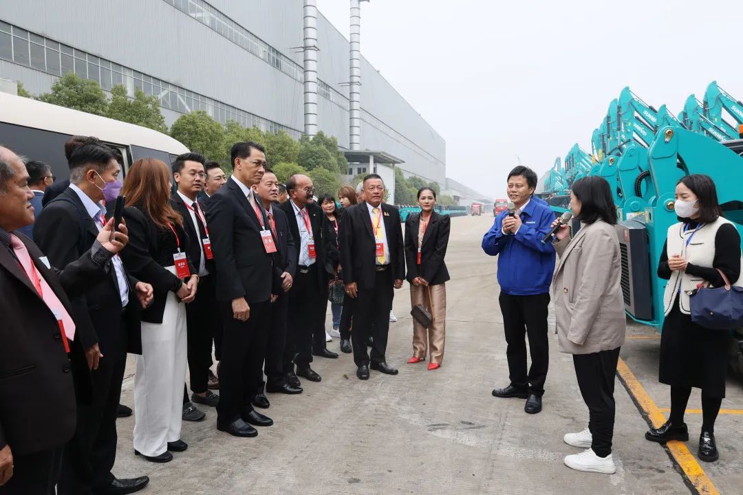 泰国代表团到访恒峰g22智能