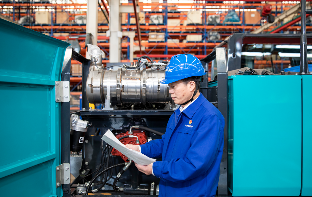 恒峰g22智能朱建新荣获“首届湖南省先进制造业科技立异大赛领武士物奖”