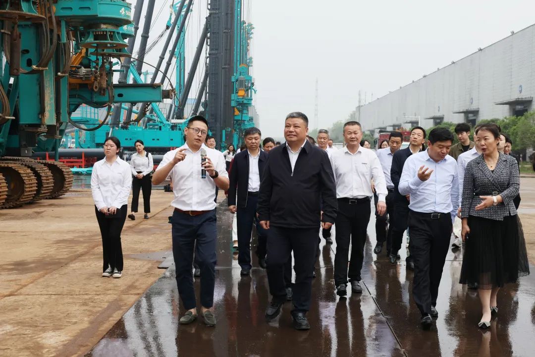 长沙市政协主席陈刚调研恒峰g22智能