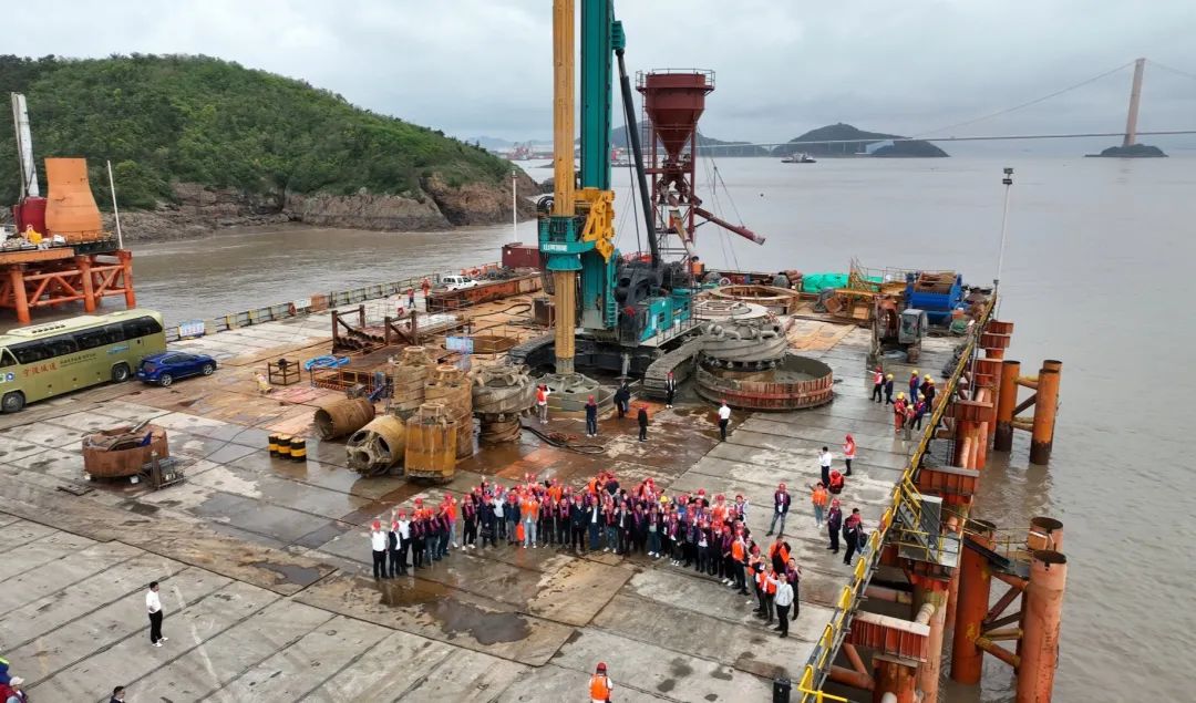 超等装备助建超等工程！恒峰g22智能超等旋挖钻机SWDM1280推介会乐成举行