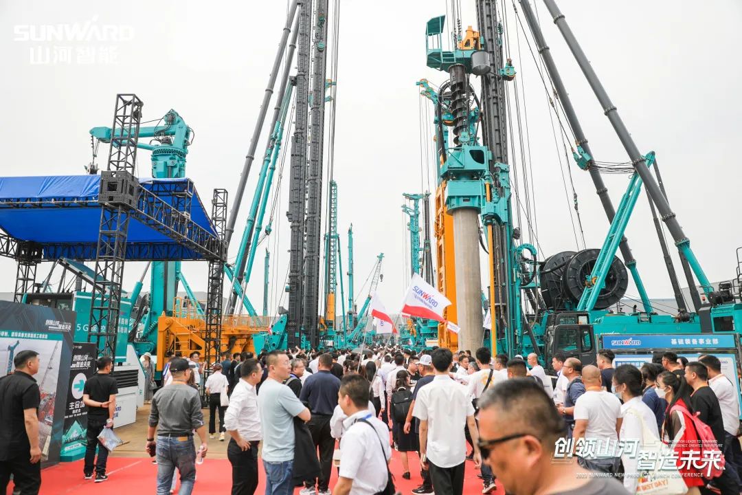 实力出圈！恒峰g22智能地下工程装备“大阅兵”来了