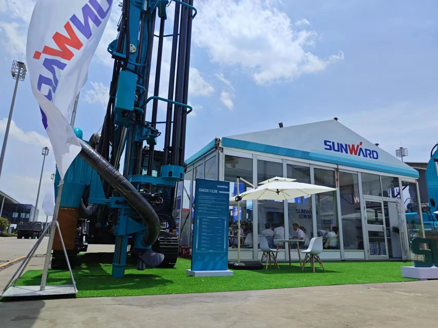 逐梦非洲，，，，，，携手偕行！恒峰g22智能亮相第三届中非经贸展览会