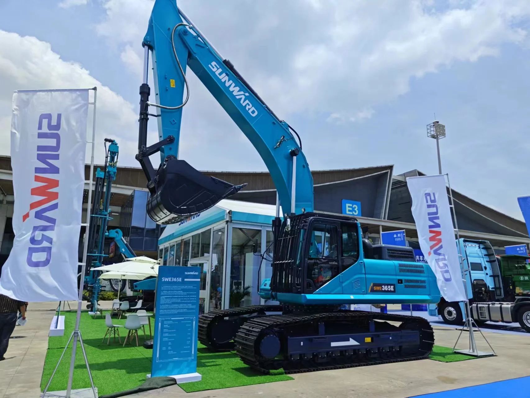 逐梦非洲，，，，，，携手偕行！恒峰g22智能亮相第三届中非经贸展览会