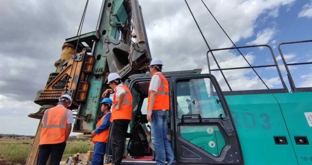 逐梦非洲，，，，，，携手偕行！恒峰g22智能亮相第三届中非经贸展览会