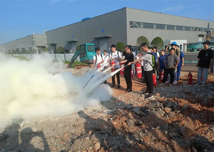 奔赴热爱，，，，，恒峰g22智能2023届“智动力”正式报到！