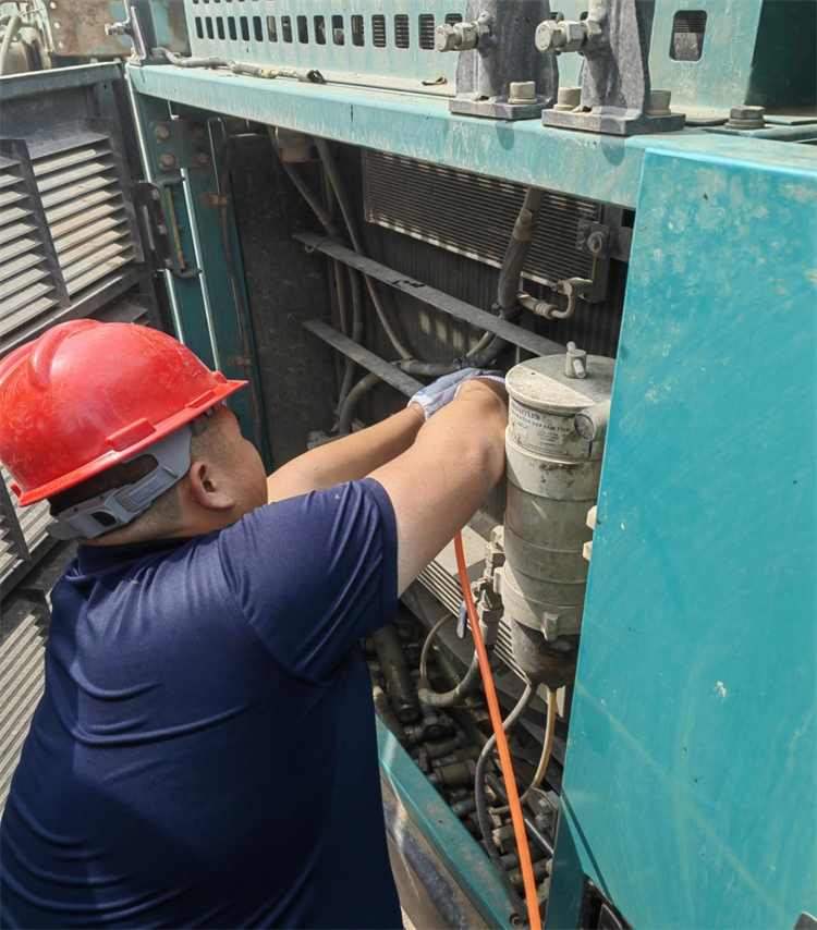 热情似火，，，，，，效劳加码！恒峰g22智能基础装备效劳万里行为您保驾护航