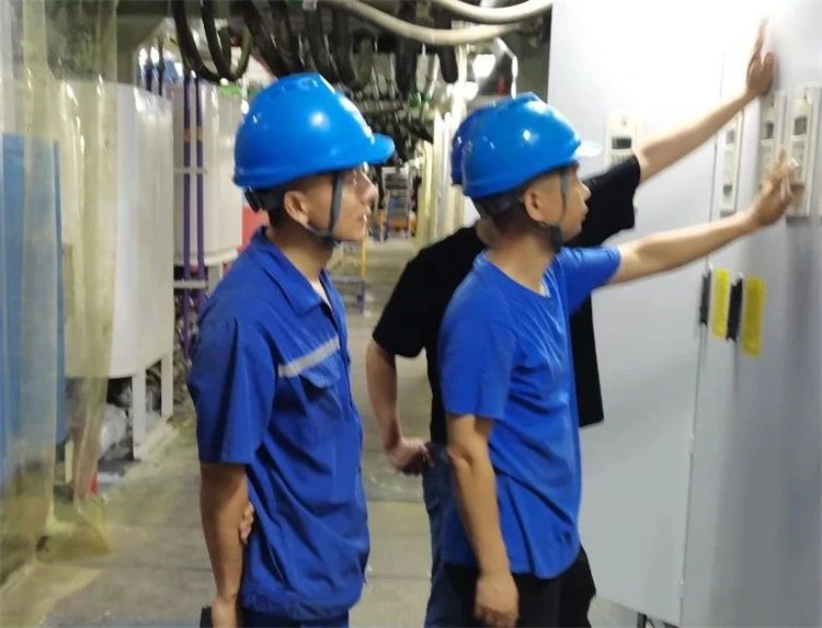 首战华东市。。。。。≈刑惴錱22杭德市域铁路工程地莫区间左线盾构机顺遂始发