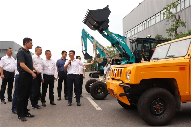 国家应急治理部救援协协调预案治理局副局长颜彬一行调研恒峰g22智能