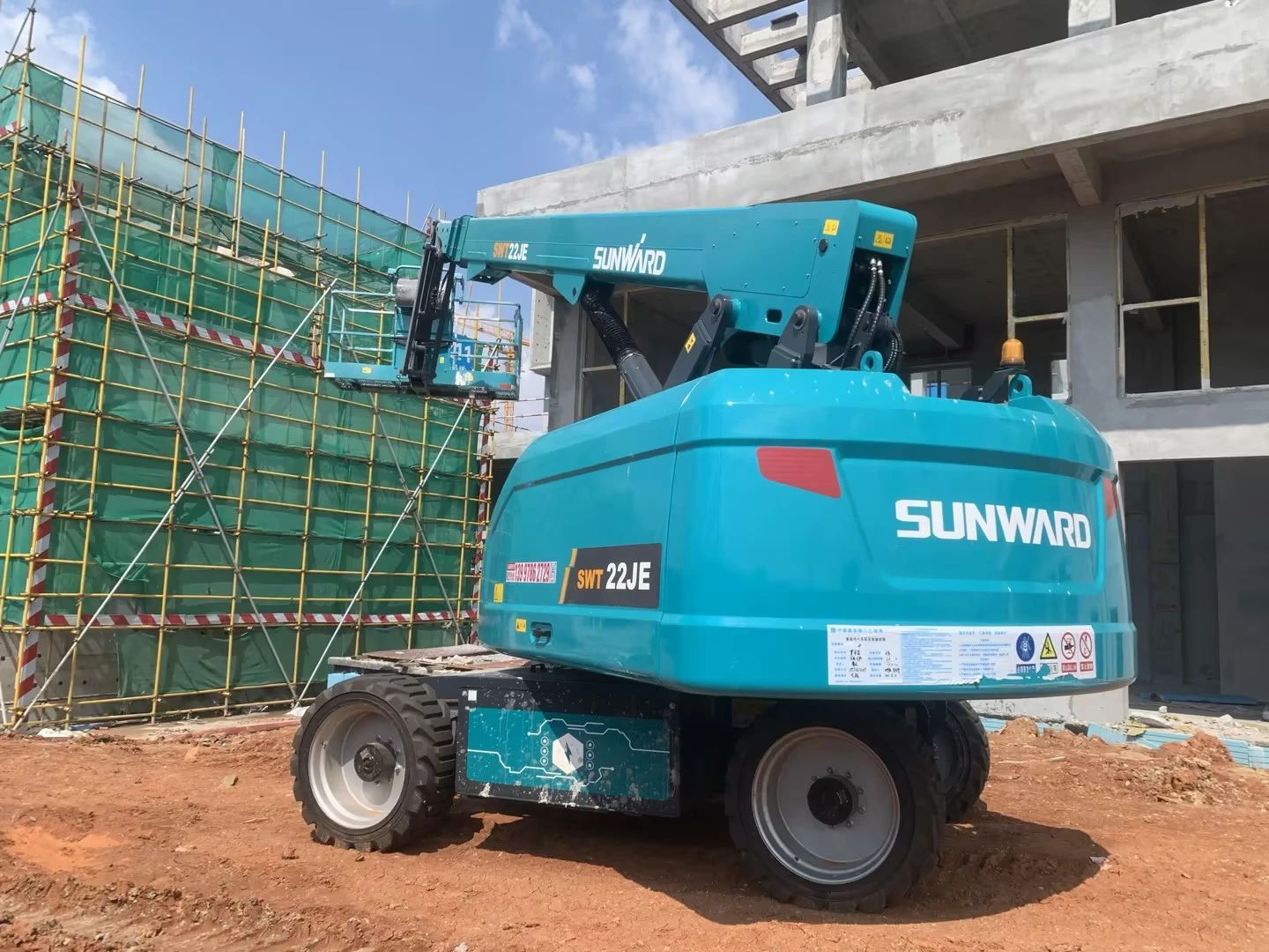 实力上新！恒峰g22智能电动直臂高空作业平台进军华中市场