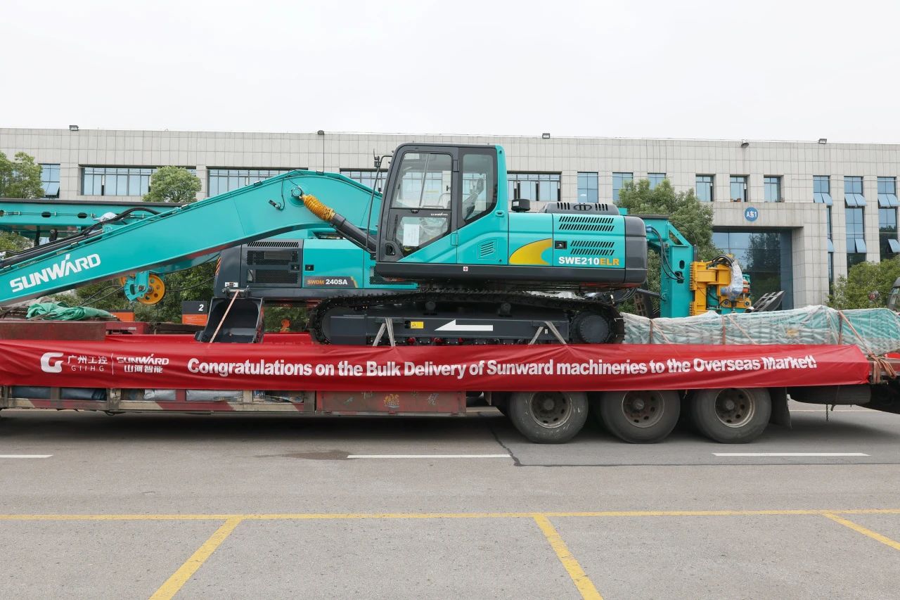 一连进军国际市。。。。。。『惴錱22智能近百台装备集中发货